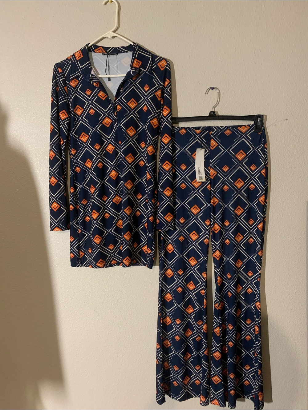 Zara Navy Geometric Wide-Leg Pants with Orange Accent Tunic